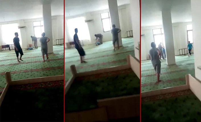 Camide çocuk döven müezzine soruşturma