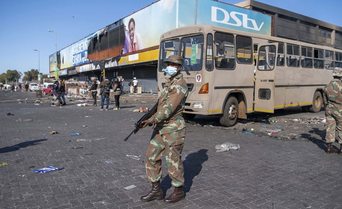 Güney Afrika'da ölü sayısı 212'ye yükseldi