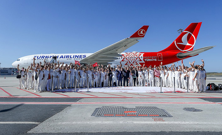 Milli sporcular Japonya'ya uğurlandı