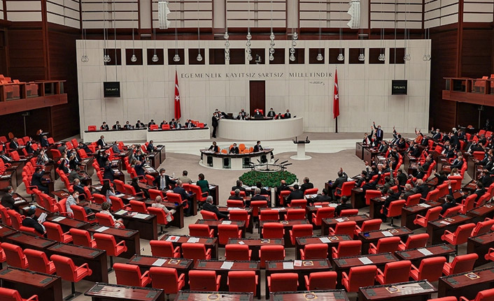 Kanun teklifi TBMM'den geçti! Asgari ücret desteği sürecek