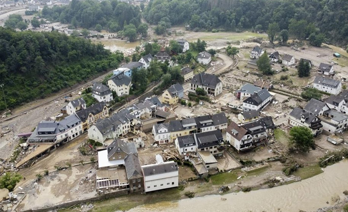 Almanya'da can kaybı 141 oldu