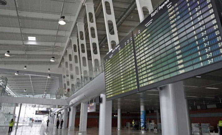 Ukrayna’da Lviv Havalimanı’nda bomba ihbarı