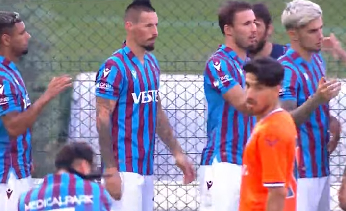 Hamsik İlk kez Trabzonspor forması ile sahada