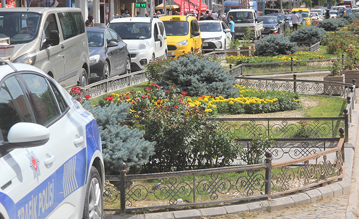 Bayburt’ta trafiğe kayıtlı araç sayısı 16 bin 75 oldu