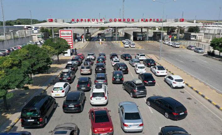 Gurbetçilerin dönüş yolculuğu başladı