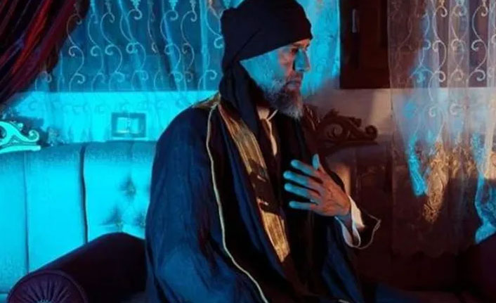 Kaddafi'nin oğlu ortaya çıktı, başkanlık sinyali verdi