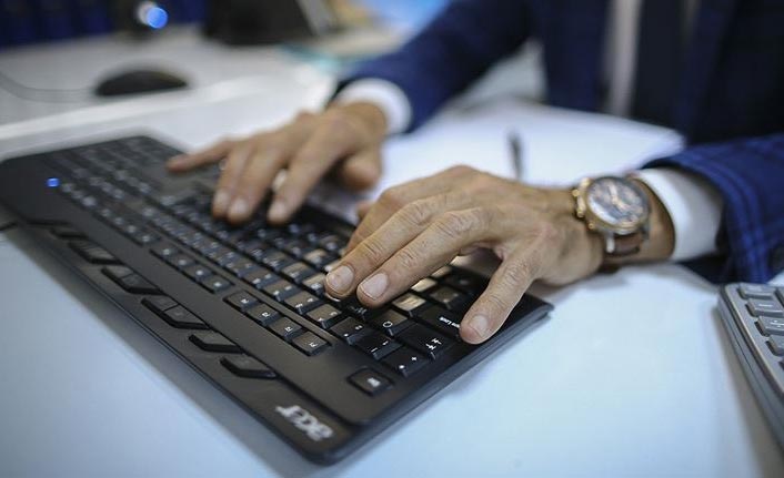 Memur, memur emeklisi ve kamu işçisinin gözü sözleşmelerde.