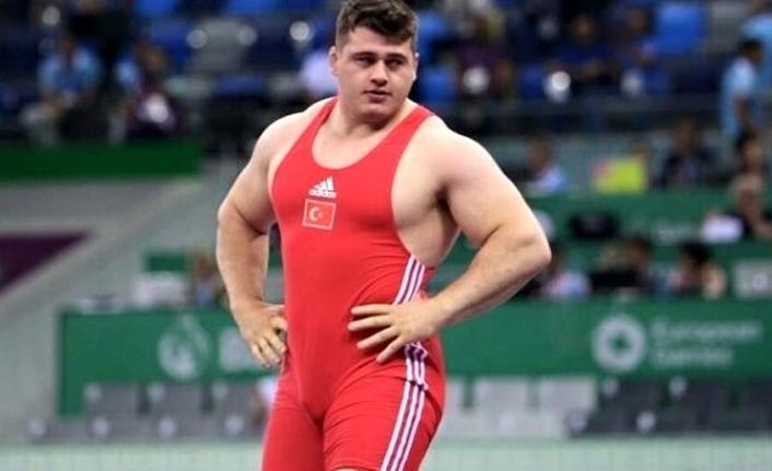 Rıza Kayaalp'ten bronz madalya