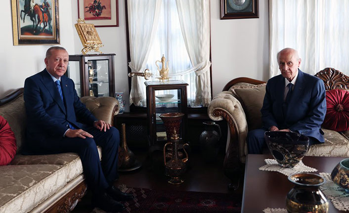 Cumhurbaşkanı Erdoğan'dan Bahçeli'ye evinde ziyaret