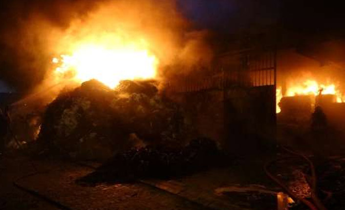 İsrail, Lübnan'a saldırdı