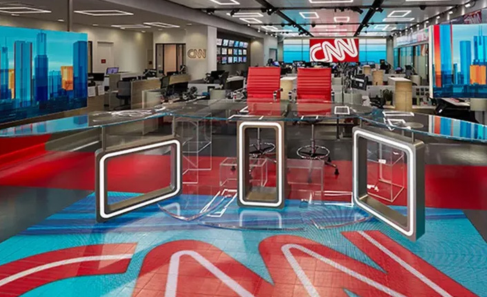 CNN Covid-19 aşısı olmayan 3 çalışanını kovdu