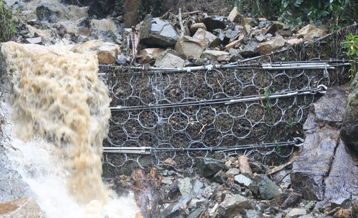 Trabzon'a 14 moloz bariyeri yapılıyor