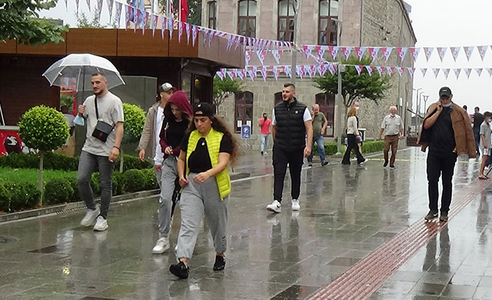 Trabzon'da Delta varyantı alarmı! Yoğun bakımlar doldu