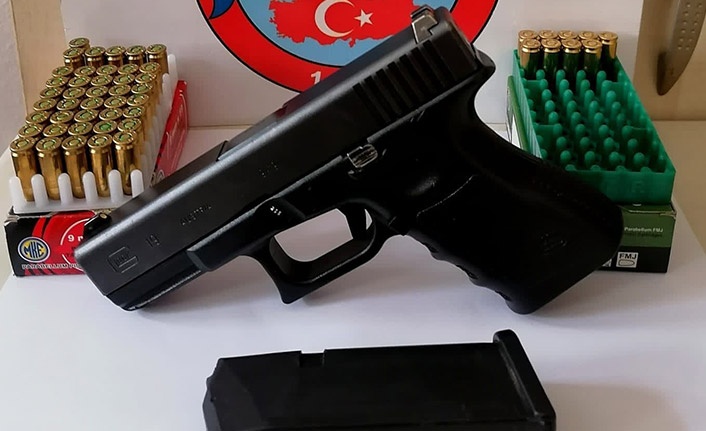 Trabzon Soğuksu’da Ruhsatsız Tabanca ve Çok Sayıda Fişek Ele Geçirildi
