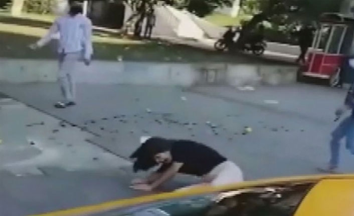 Seyyar satıcı kadını darp eden zabıta görevden alındı