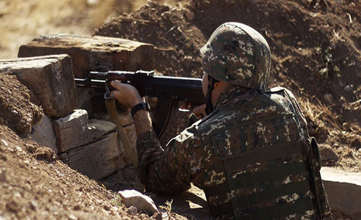 Ermenistan'dan Azeri askerlere ateş