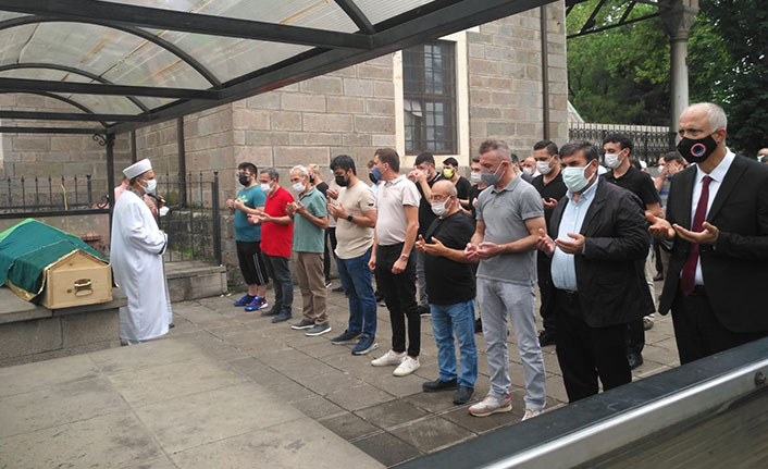 Olimpiyat şampiyonu Busenaz Sürmeneli’nin acı günü