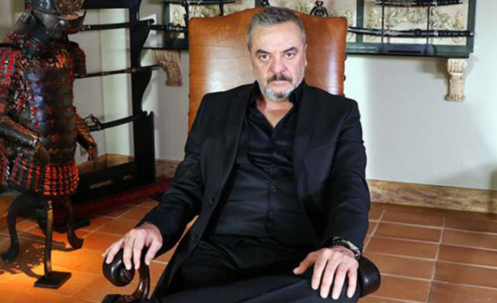 Ünlü oyuncu yoğun bakımda! Mesut Akusta kimdir?