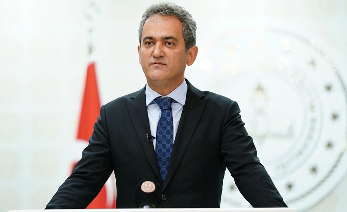 Bakan Özer'den Çevrim içi sınav açıklaması