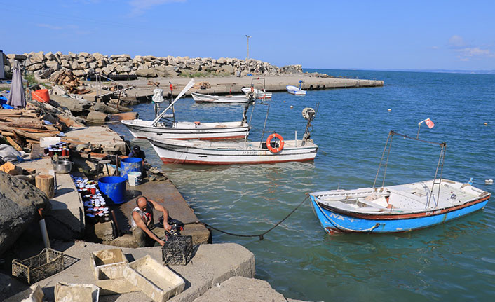 ‘Vira Bismillah’ demeye hazırlanan Karadenizli balıkçılara sel engeli