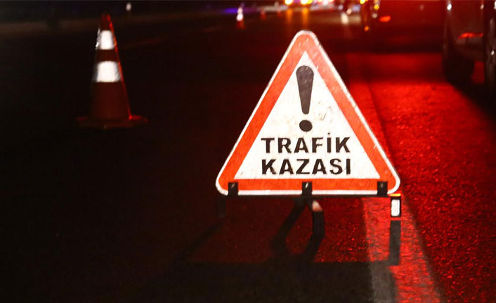 Ordu’da tekeri patlayan polis aracı devrildi: 2 yaralı