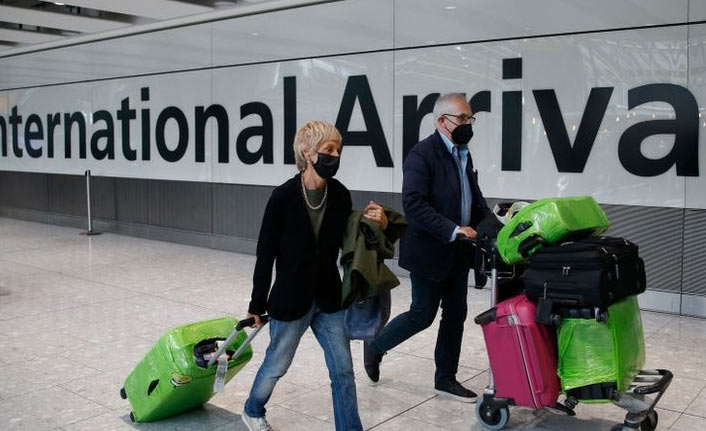 İngiltere Türkiye'yi yine kırmızı listeden çıkarmadı