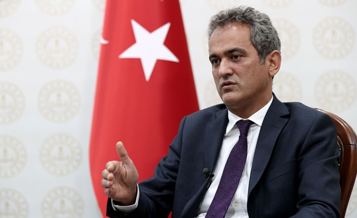 Milli Eğitim Bakanı Özer: Birinci önceliğimiz okulları açık tutmak