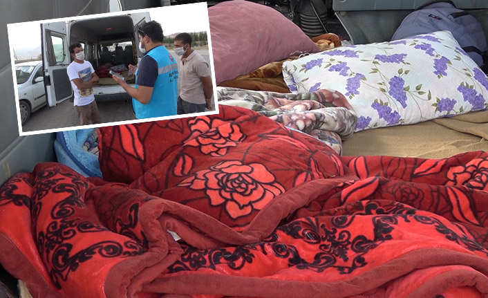 Koronavirüs hastası battaniyenin altında seyahat ederken yakalandı