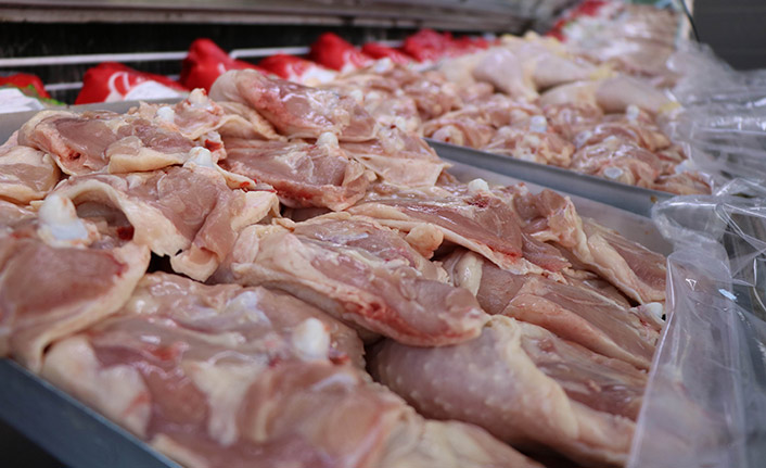 Mangal yasağı tavuk fiyatlarını düşürdü