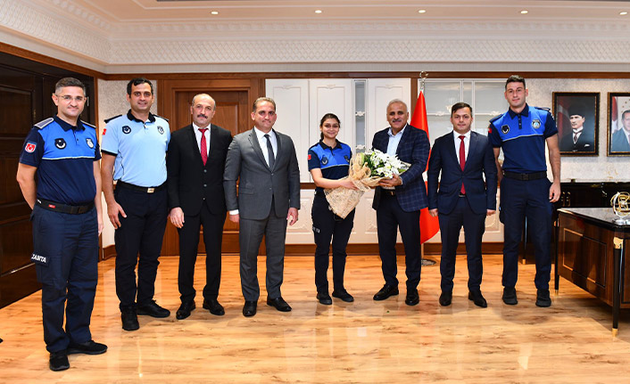 Zorluoğlu zabıta personeli ile bir araya geldi