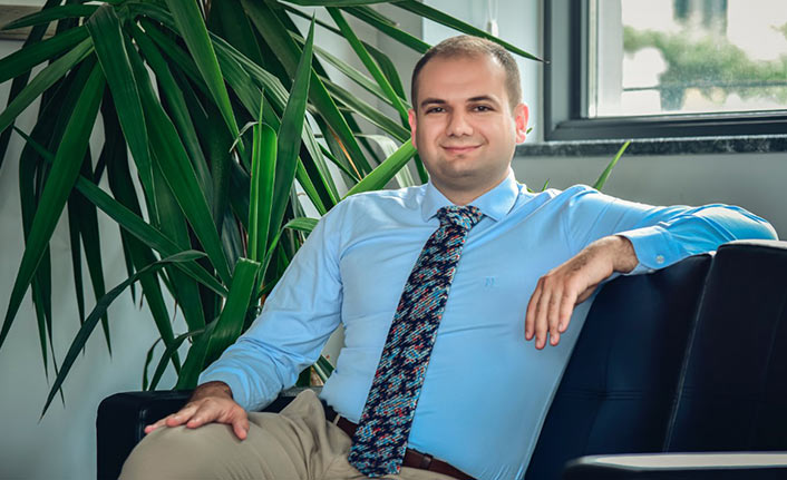 Doğa Şanlıoğlu: "Gençler vaat değil çözüm istiyor"