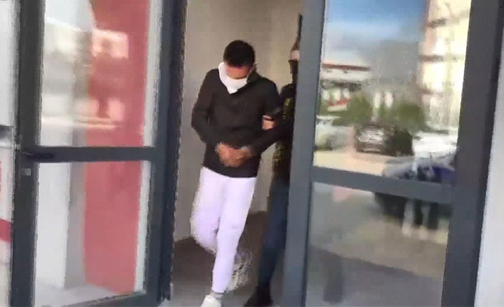 Sokakta kadınları darp eden şahsa tutuklama