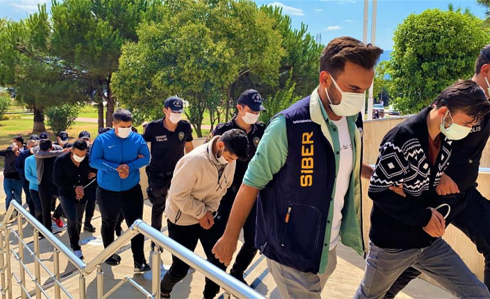 Kocaeli'nde dolandırıcılara operasyon