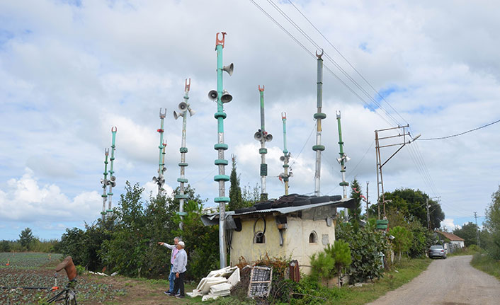 10 minareli mescidi görenler şaşkına dönüyor