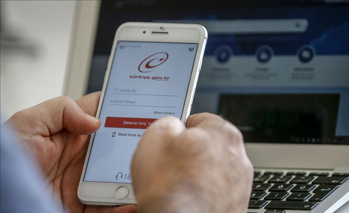 Kimlik kartlarında yeni karar! Başvurular e-Devlet'ten yapılabilecek