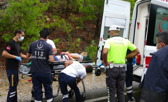 Kaygan yolda sollama facia getirdi: 2 ölü