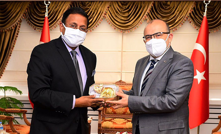 Hindistan Ankara Büyükelçisi Panda'dan Trabzon'a ziyaret