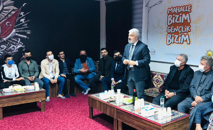 Günnar, Of'ta gençlerle buluştu