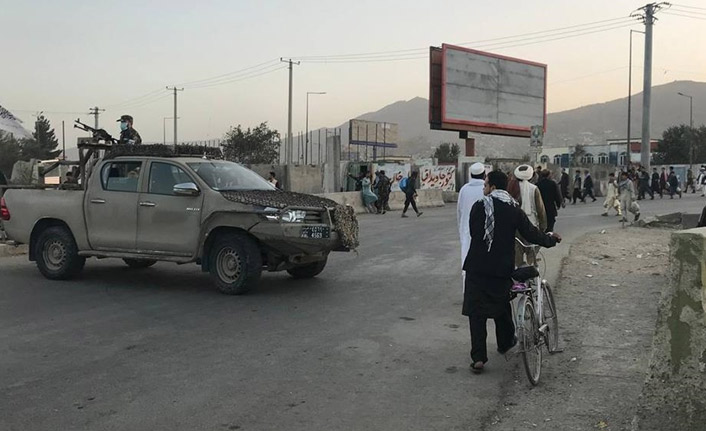 Cami girişinde bombalı saldırı! 5 Ölü