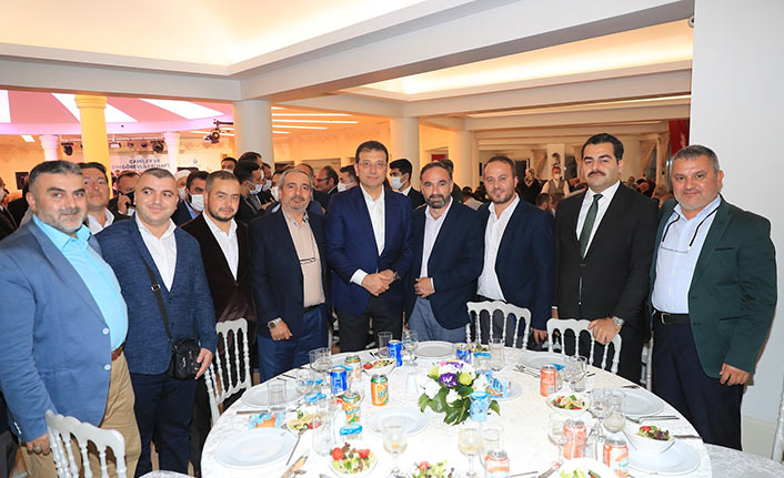 İmamoğlu: "Din istismarcılığı dünya barışına engel"