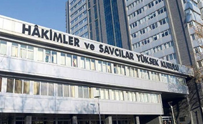 13 hakim ve savcıya FETÖ ihracı