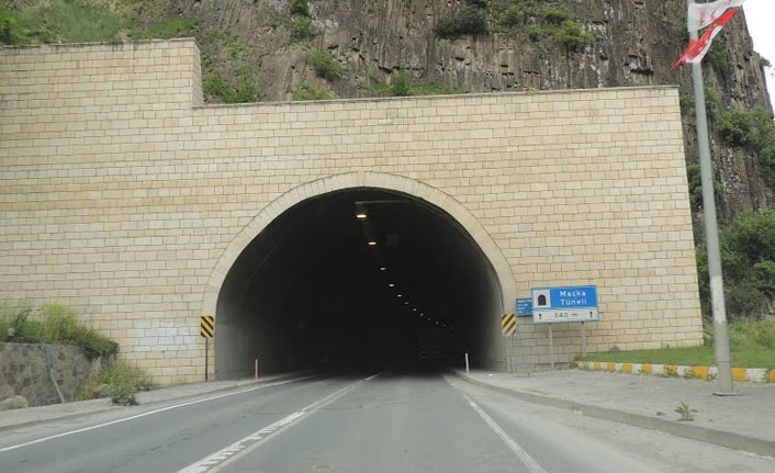 Yeni Maçka tünelinde çalışma