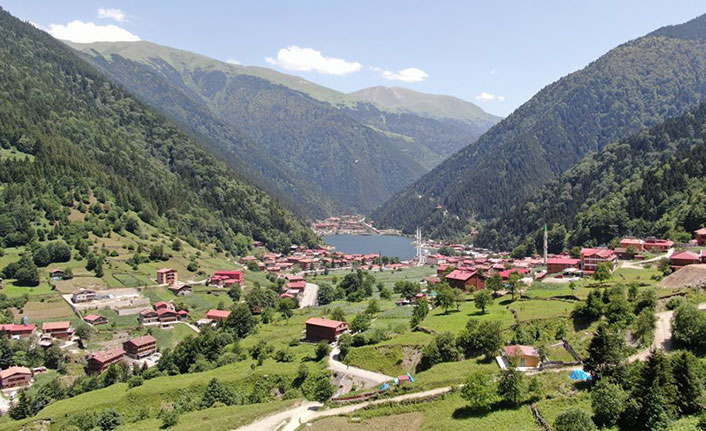 Uzungöl 21 yıldır çözülemeyen imar planını bekliyor
