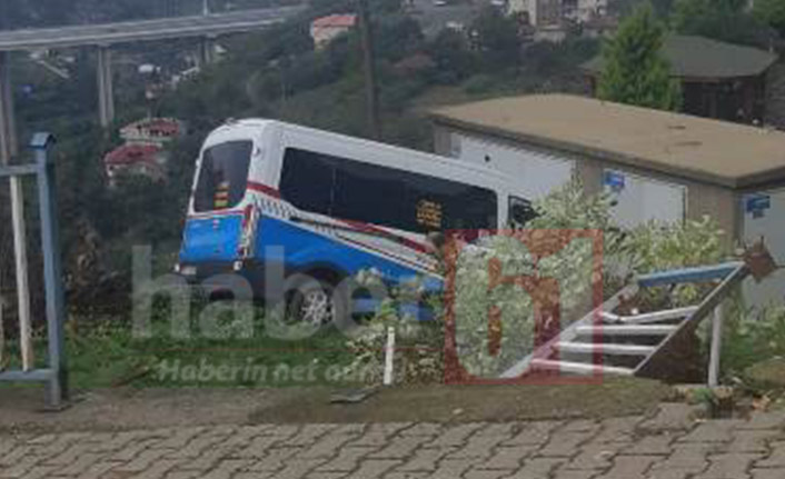 Trabzon’da kaza! Birkaç metreyle kurtuldu