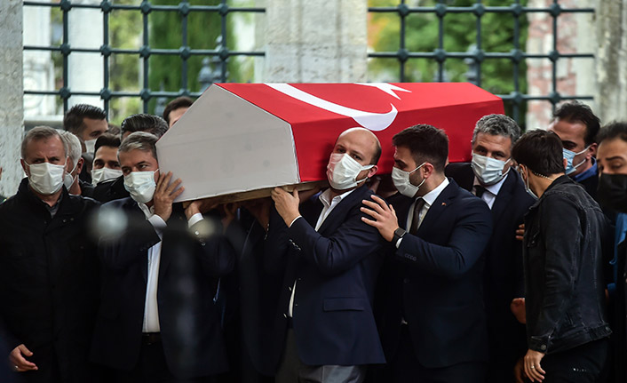 Özdemir Bayraktar son yolculuğuna uğurlandı