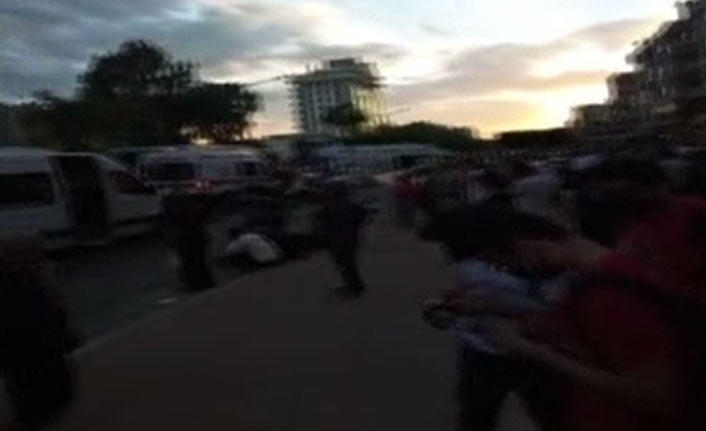 Mersin’de otobüsle minibüs çarpıştı: 20 yaralı