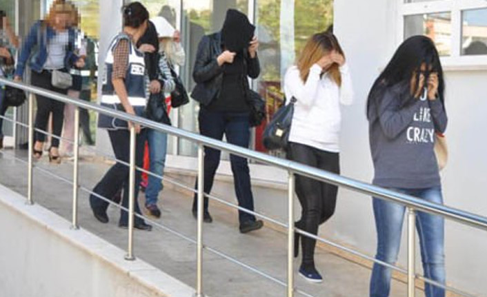 Trabzon’daki fuhuş operasyonunda 4 kadın yakalandı. 23 Ekim 2021