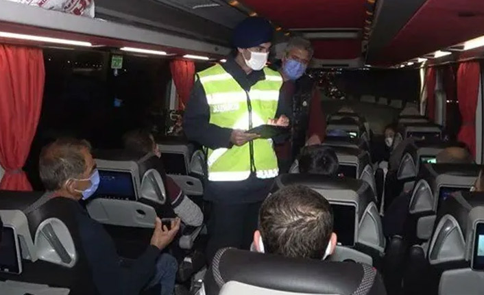 Kardeşinin HES kodu ile seyahat ederken yakalandı