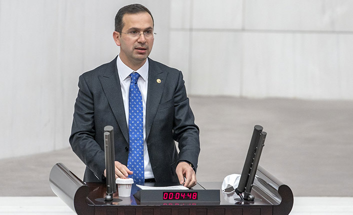 Cora'dan CHP'ye sert tepki! "CHP, HDP’nin kuşatmasına girmiştir"