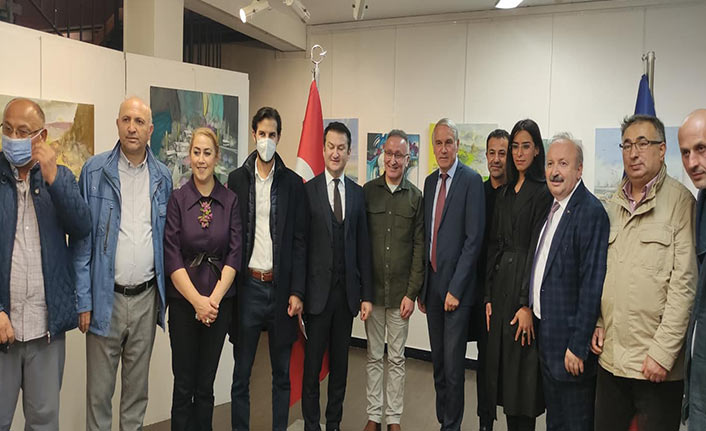 Paris'te Akçaabat rüzgârı esti